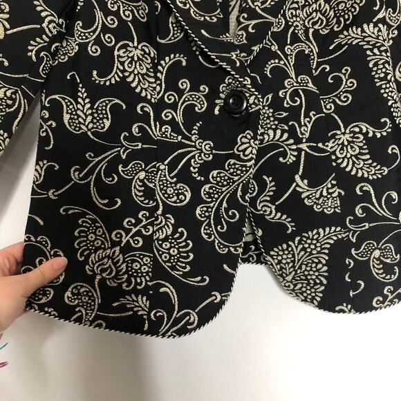 Cabi Black & White Paisley Blazer Single Button Womens 4 Cropped Fitted Jacket - Picture 5 of 8